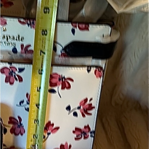 COPY - Rare Kate Spade “Staci Tea Toss” BRAND NEW- satchel/ crossbody floral bag - Picture 3 of 8